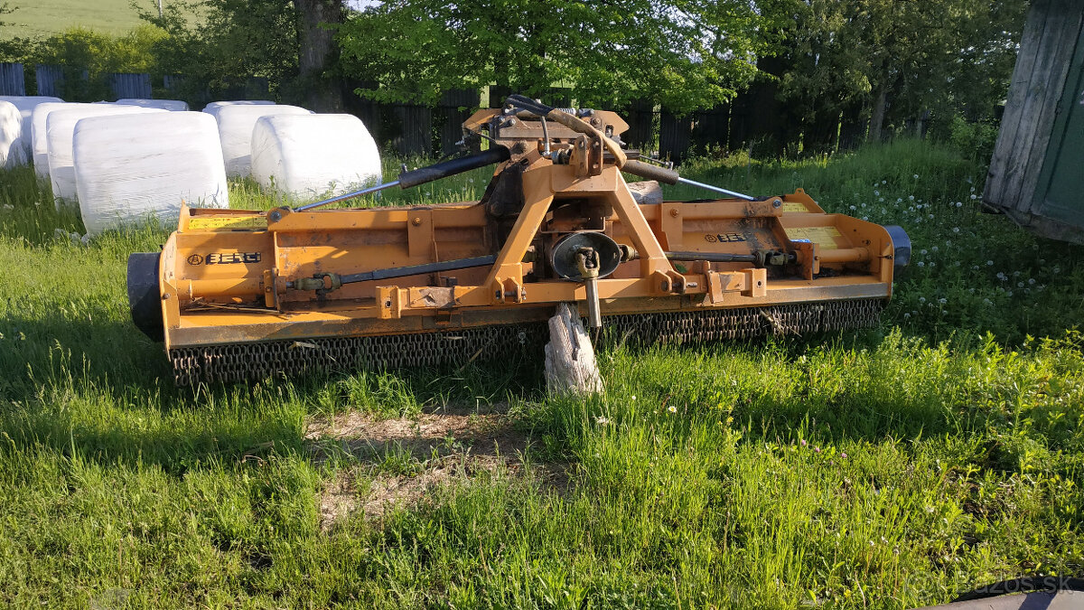 Traktorista s ubytovaním - 3