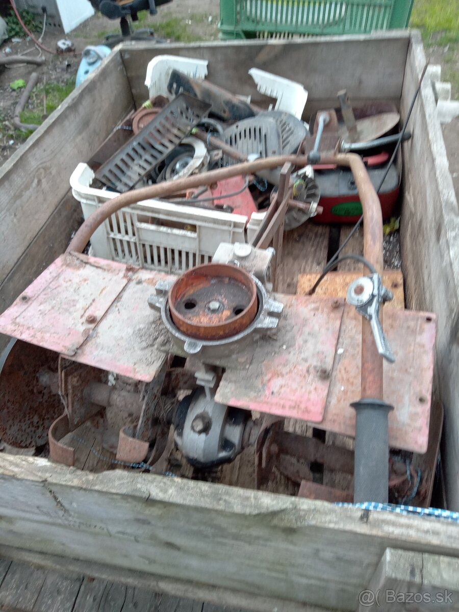 Robí 55 rotovator ,náhradné diely - 3