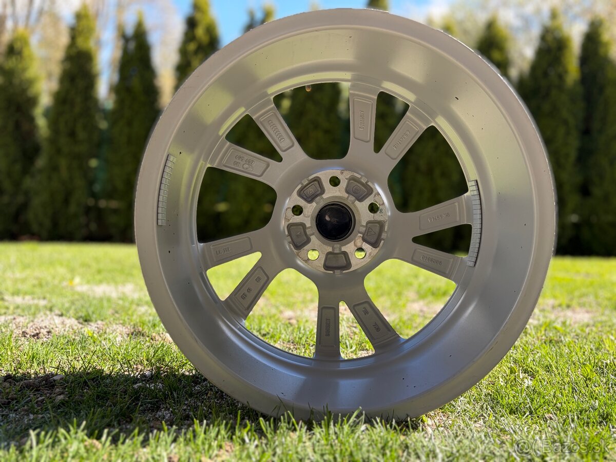 R17 SKODA / Borbet 5x112 / TOP STAV - 3