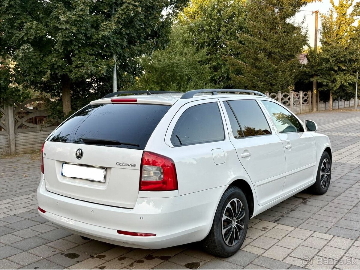 ŠKODA OCTAVIA 1.6 TDi DSG - 3
