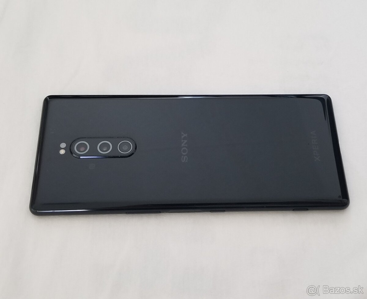 sony xperoa 1 - 3
