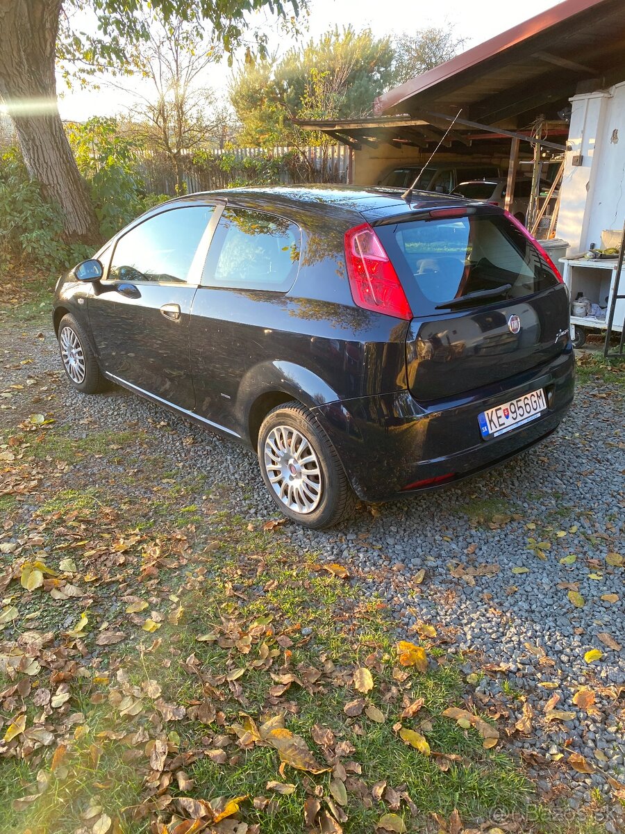 Predám Fiat Punto 1.2 benzín - 3