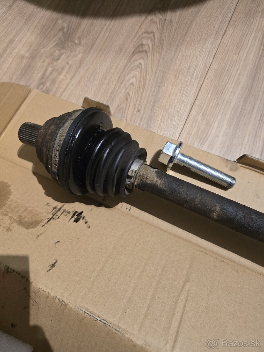 Poloos Škoda Octavia 2 - 3