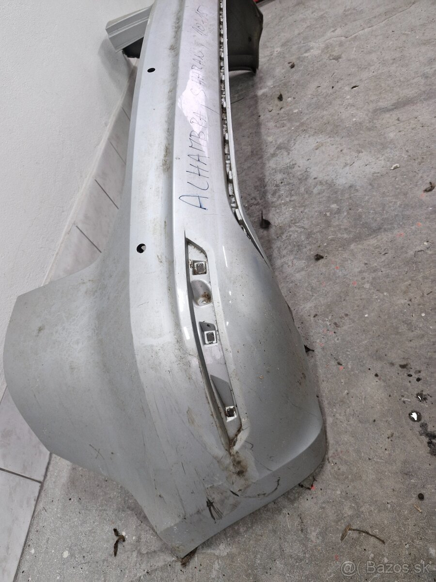 Alhambra, Sharan nárazník - 3