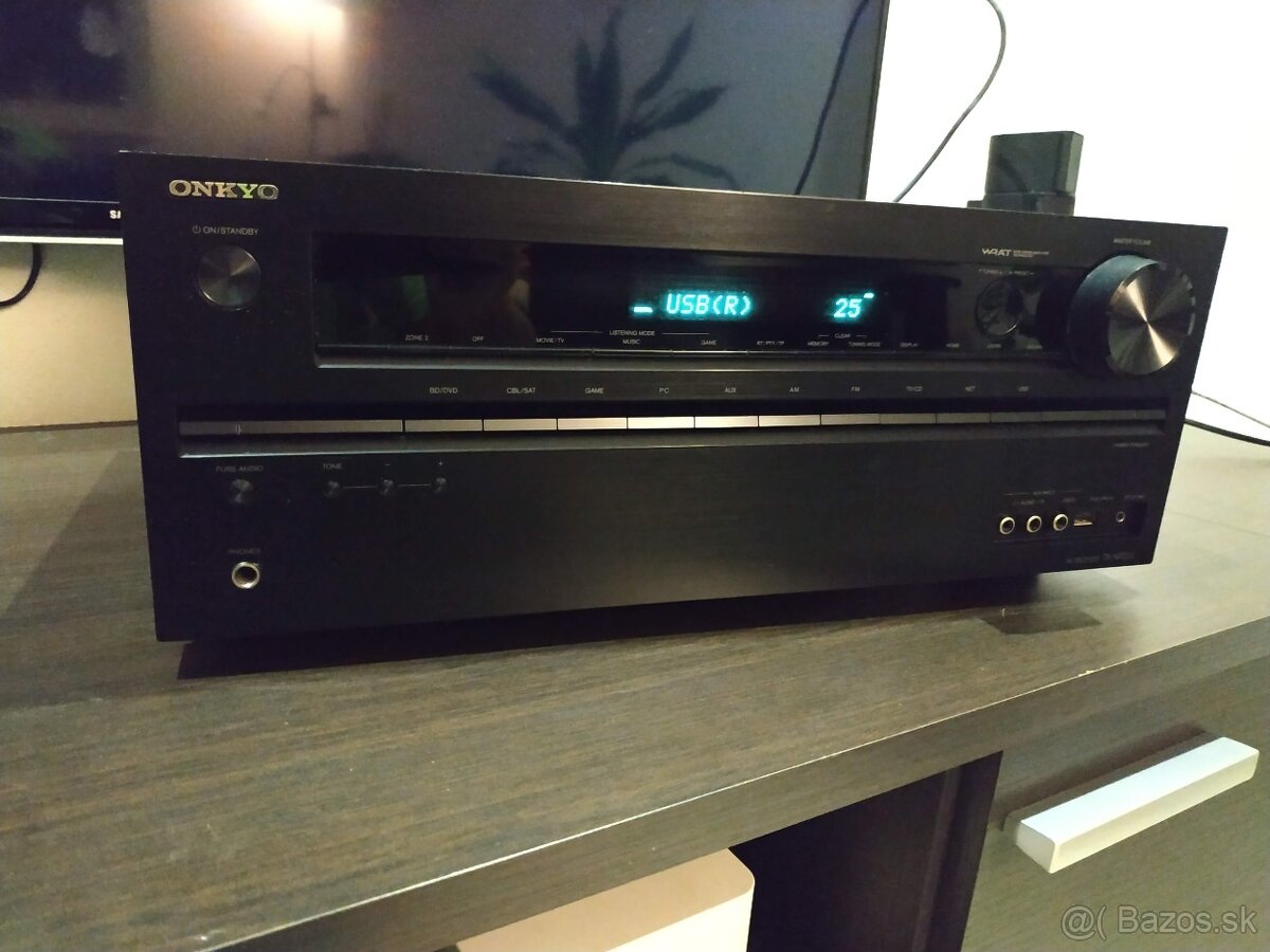 Onkyo TX-NR 525 5.2 AV receiver - 3