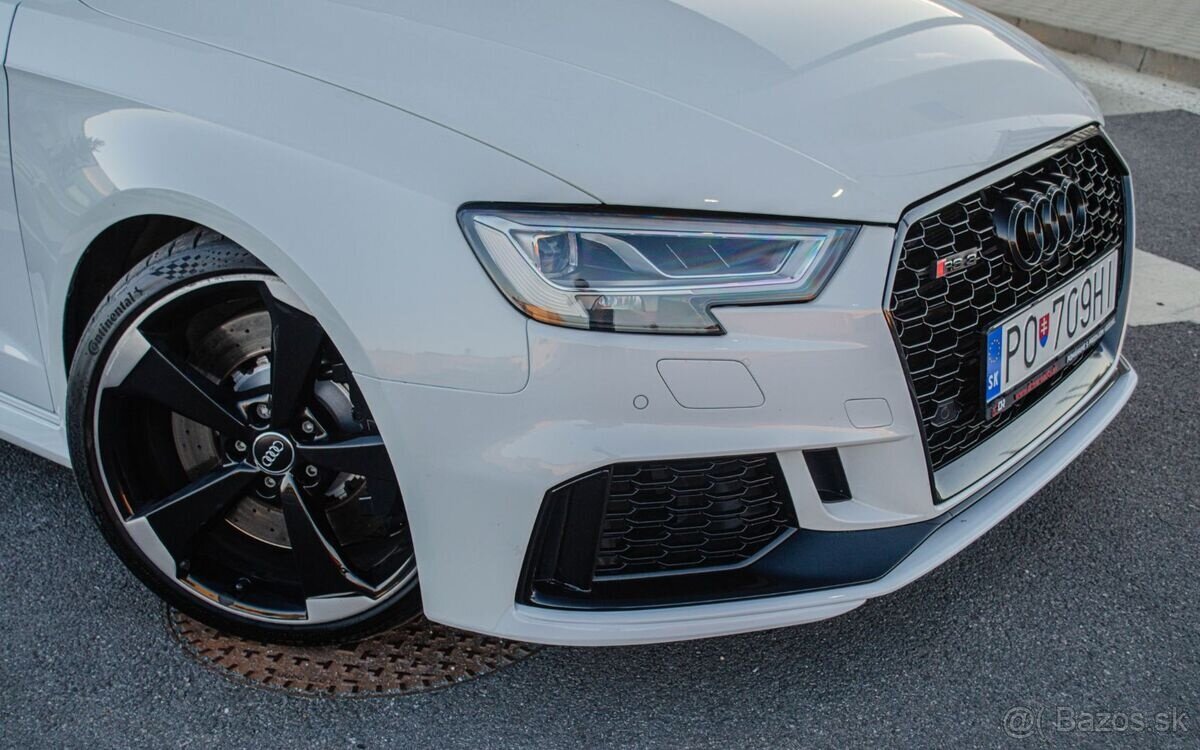 Audi RS3 2.5 TFSI Quattro - 3