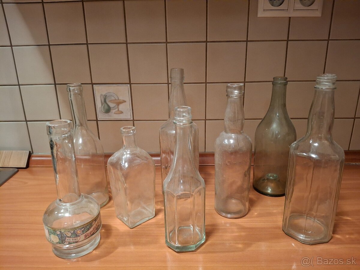 Starozitna dreva krabička na vyznamenanie - 3