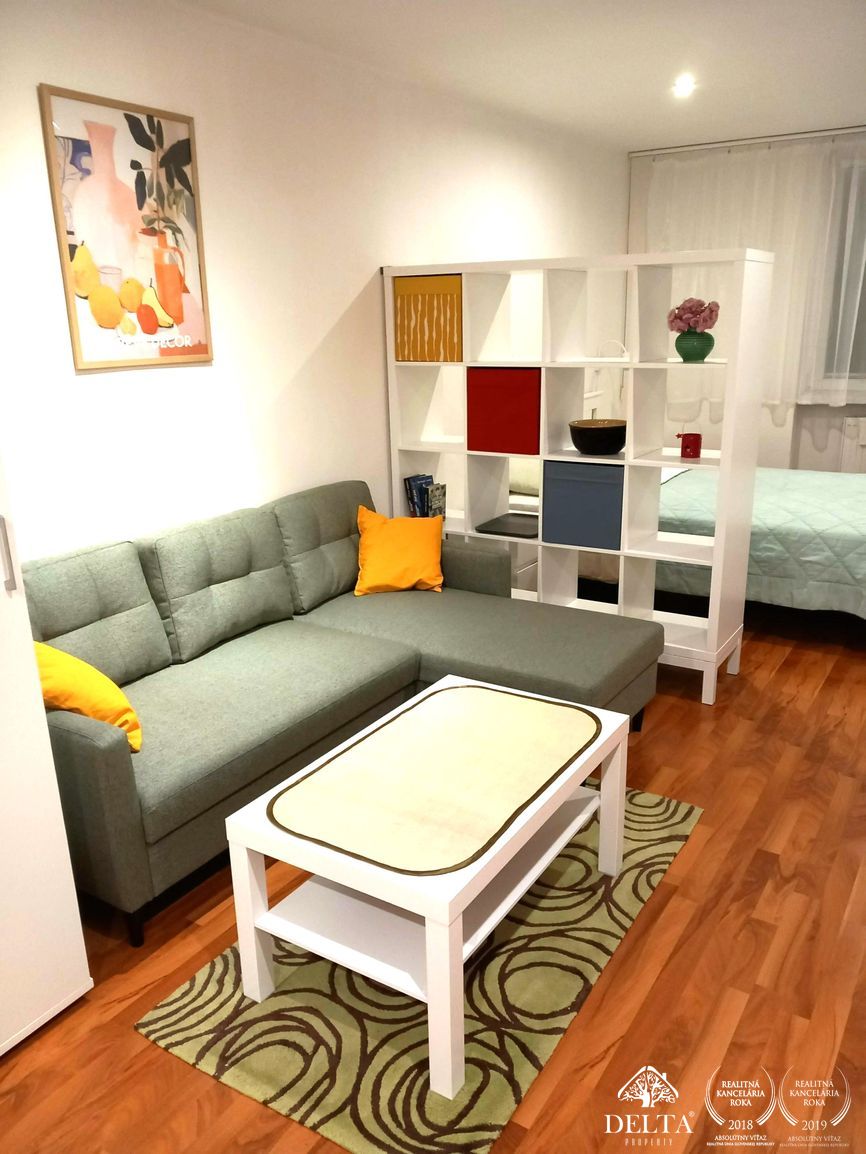 Delta -1 izb. byt 38 m2 širšie centrum Banská Bystrica prená - 3