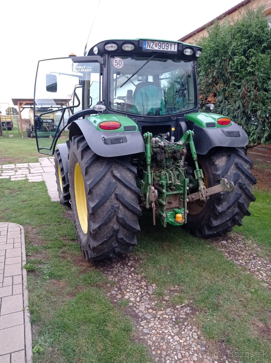 Predám John deere 6150 r - 3