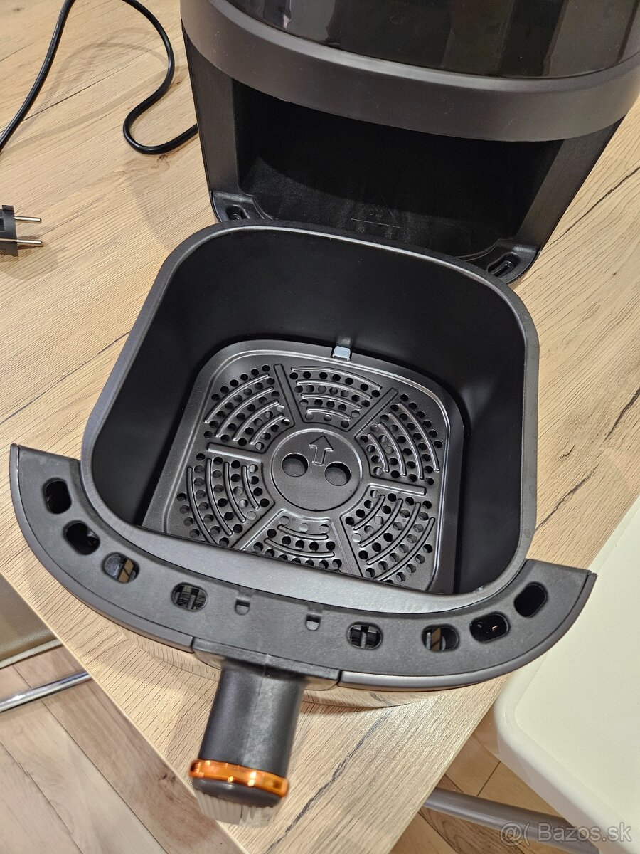 Teplovzdušná fritéza NOVÁ - 3