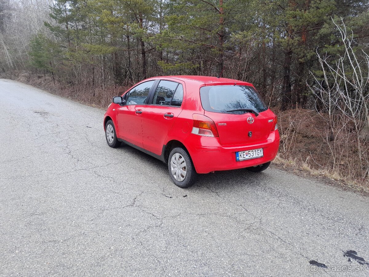 Toyota Yaris 1.0 VVTi - 3