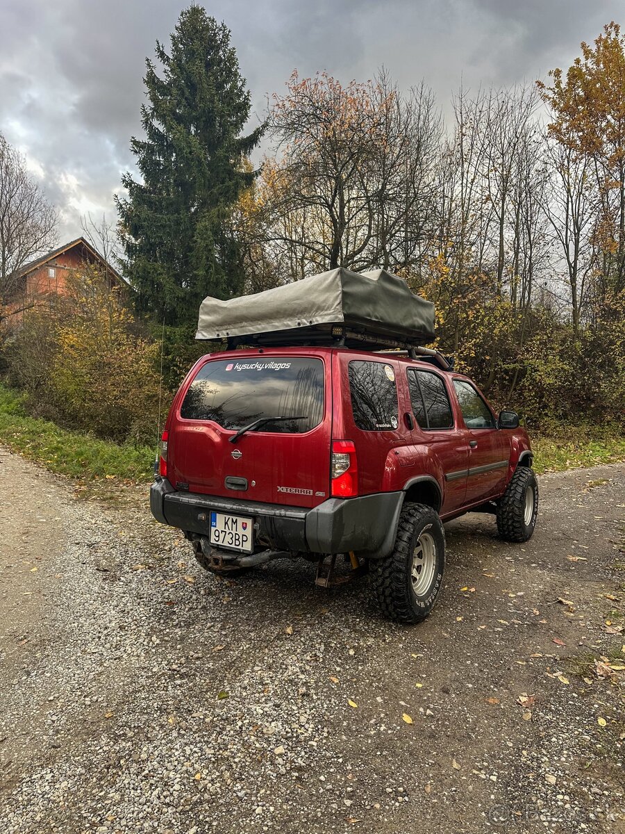 Nissan Xterra 3,3 benzín V6 - 3