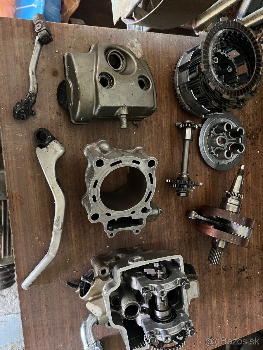 Rozpredám Hondu CRF 250/450