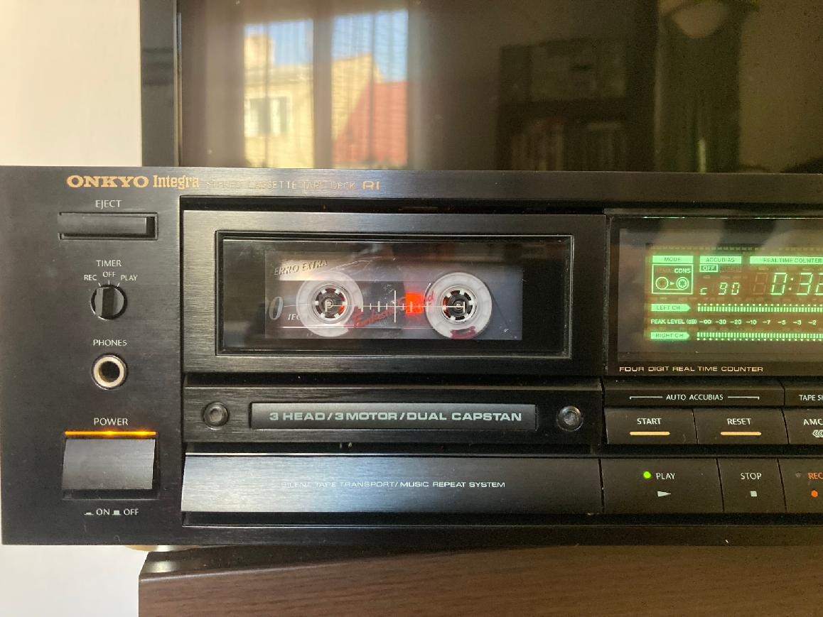 Onkyo Integra - 3 head - 3