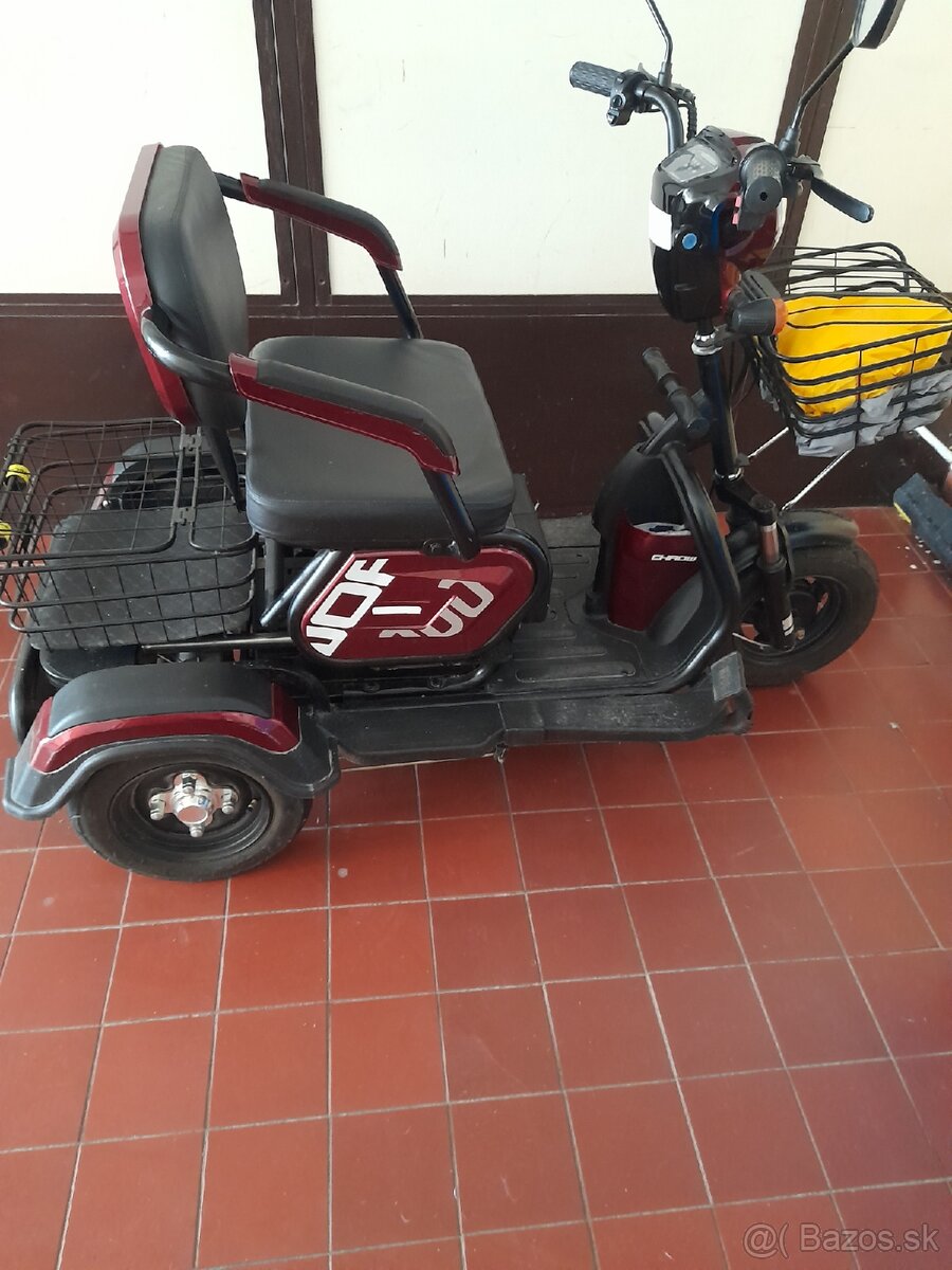 elektricka trojkolka pre seniorov - 3