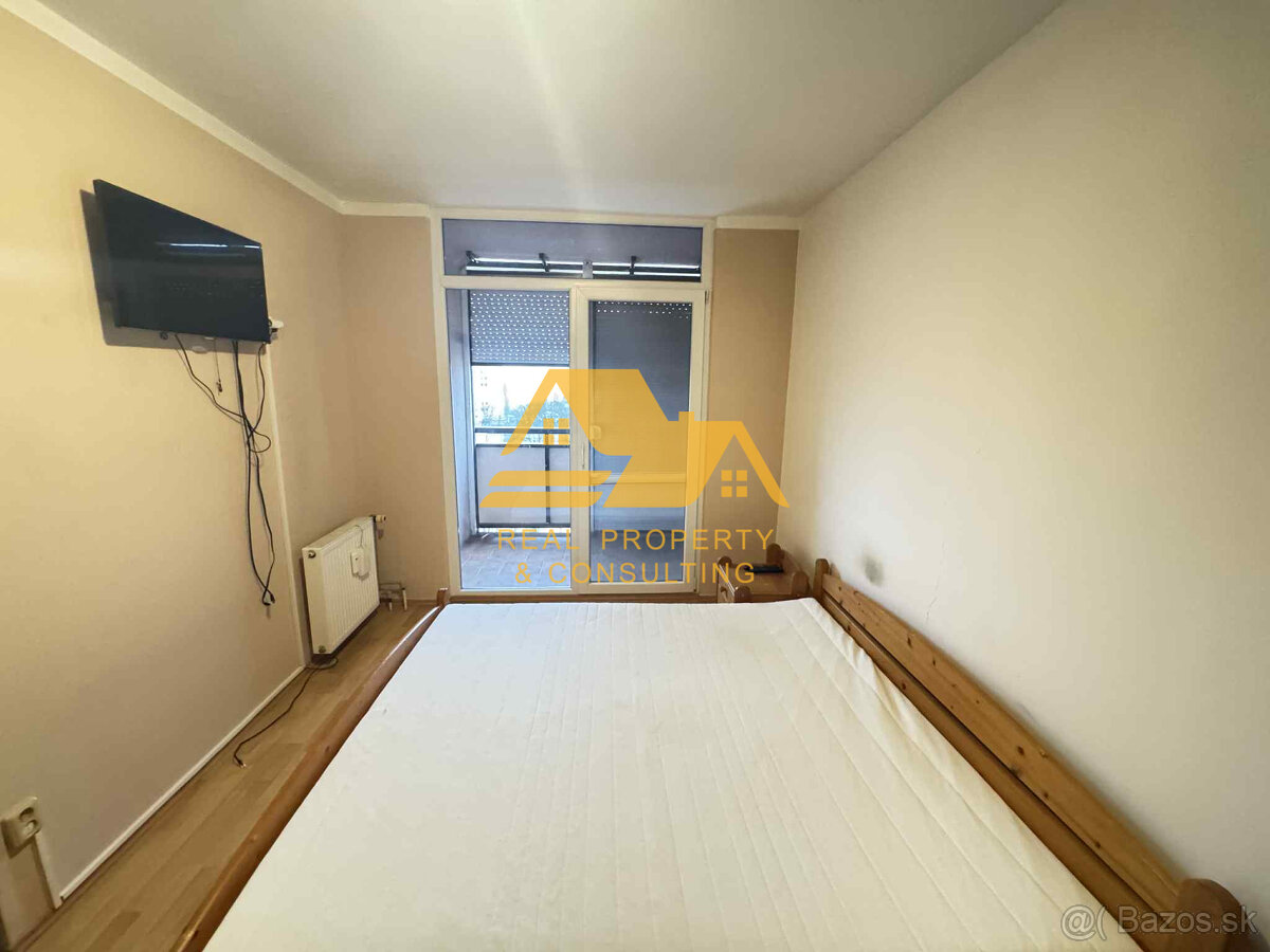 Prenajmem 3 izbový byt na sídlisku Juh v Nových Zámkoch - 3