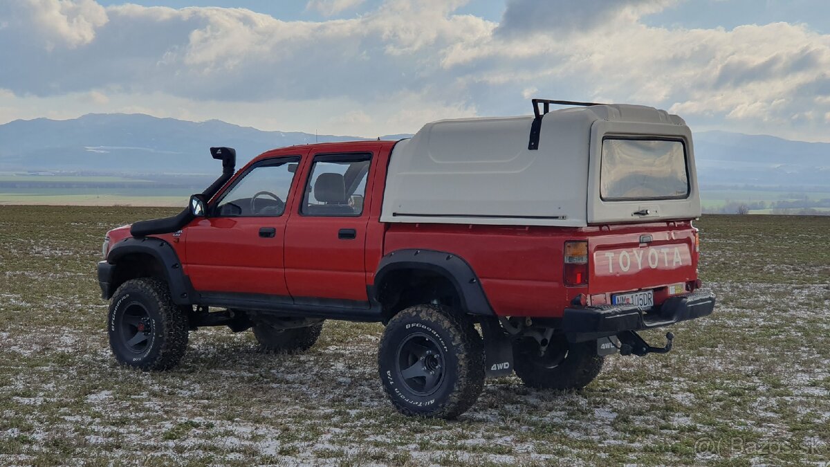 Nadstavba Toyota Hilux - 3