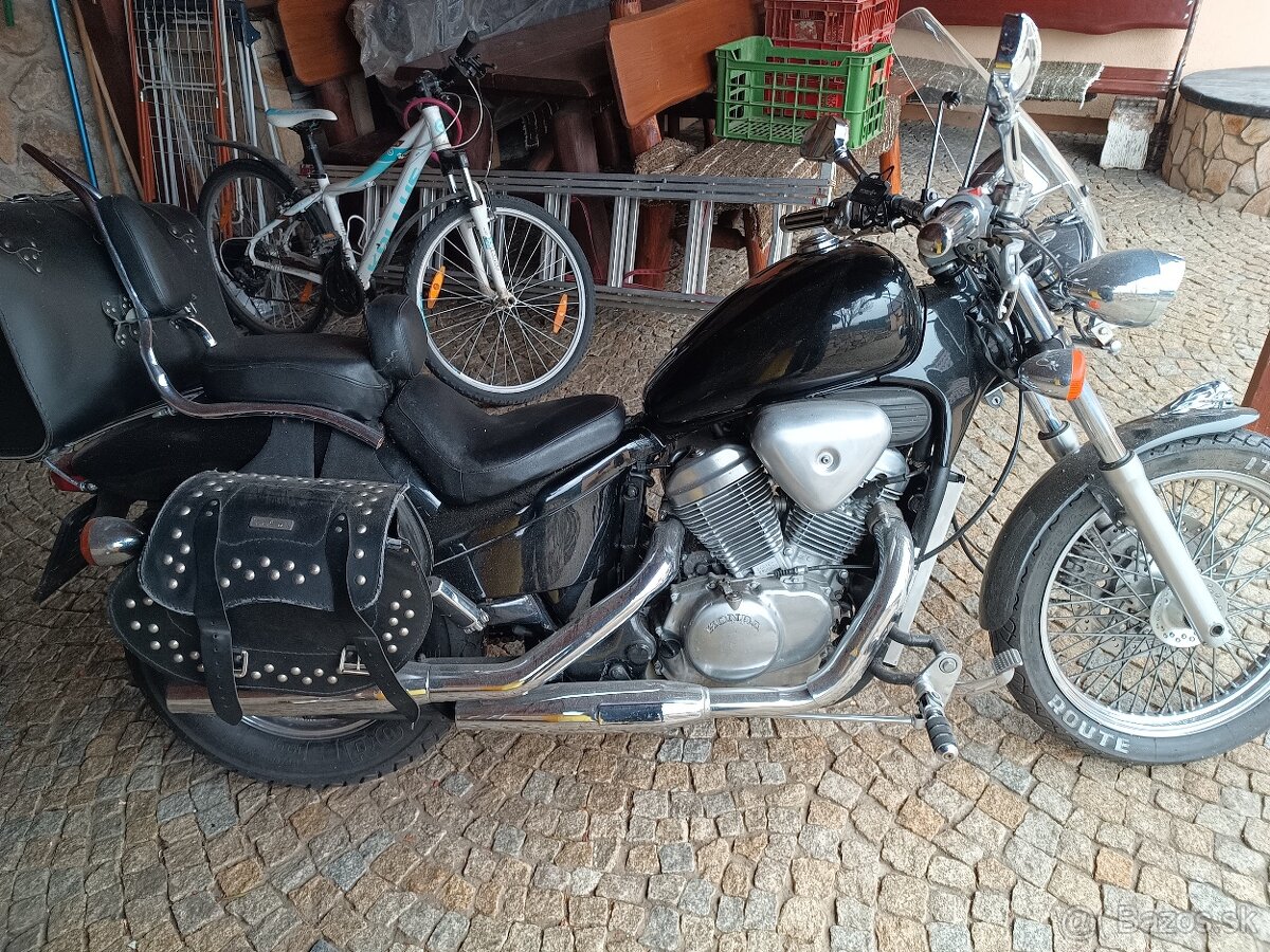 Honda shadow - 3