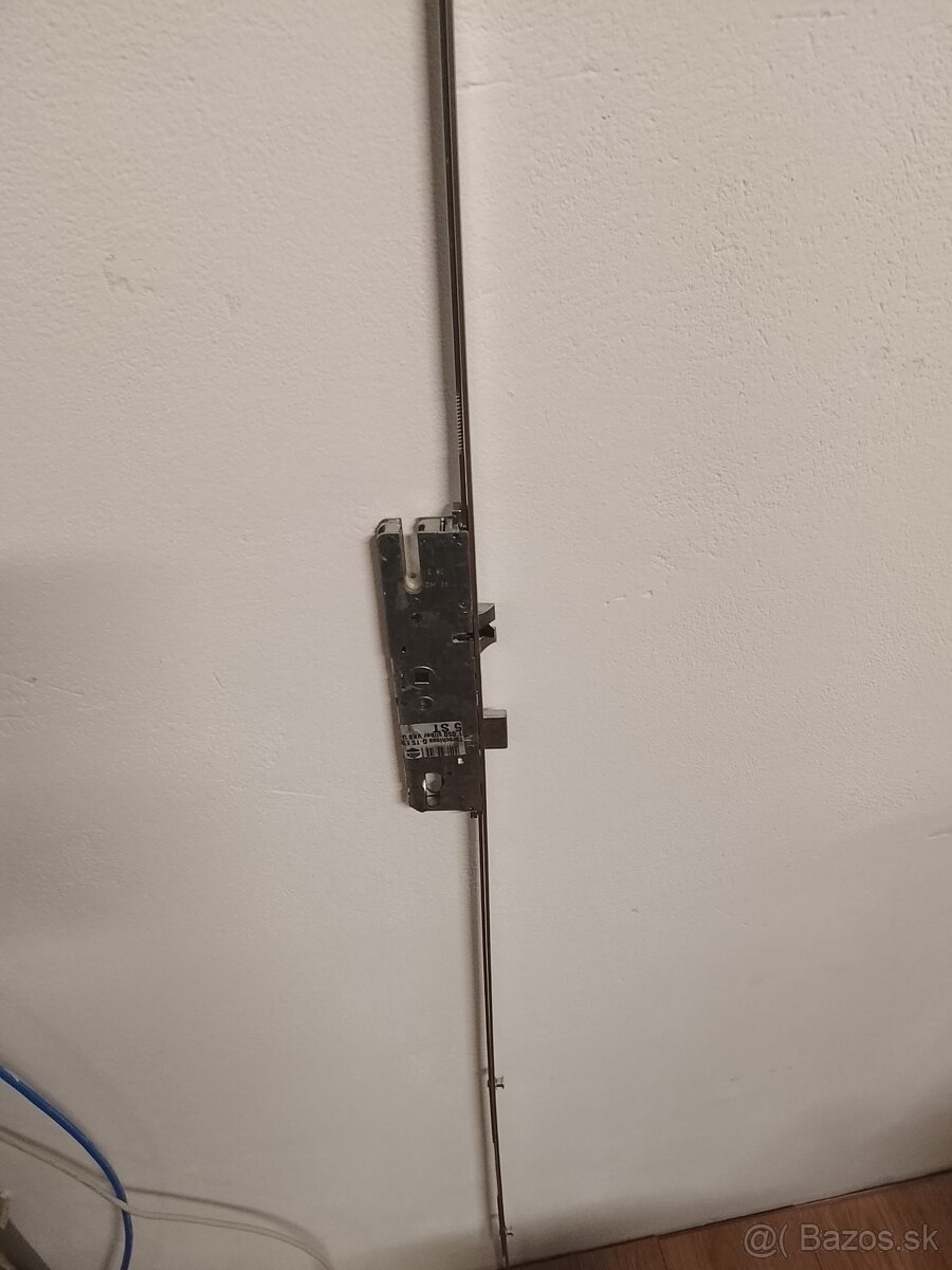 Predám Zámky MACO na dvere - 3