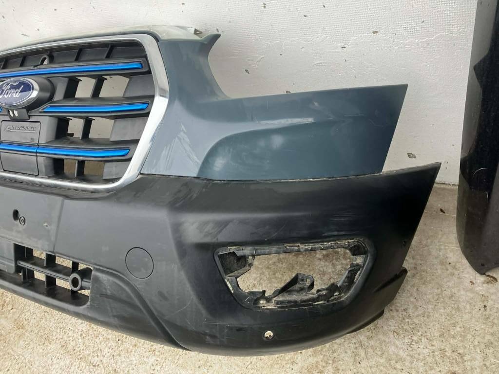 FORD E TRANSIT MK8 LIFT 2019- PREDNÝ NÁRAZNÍK - 3