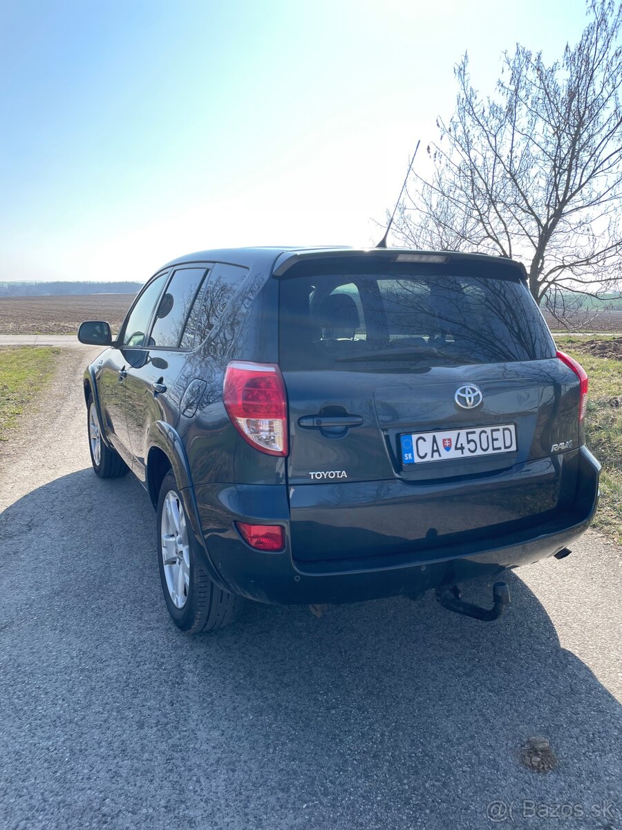Toyota Rav4 - 3