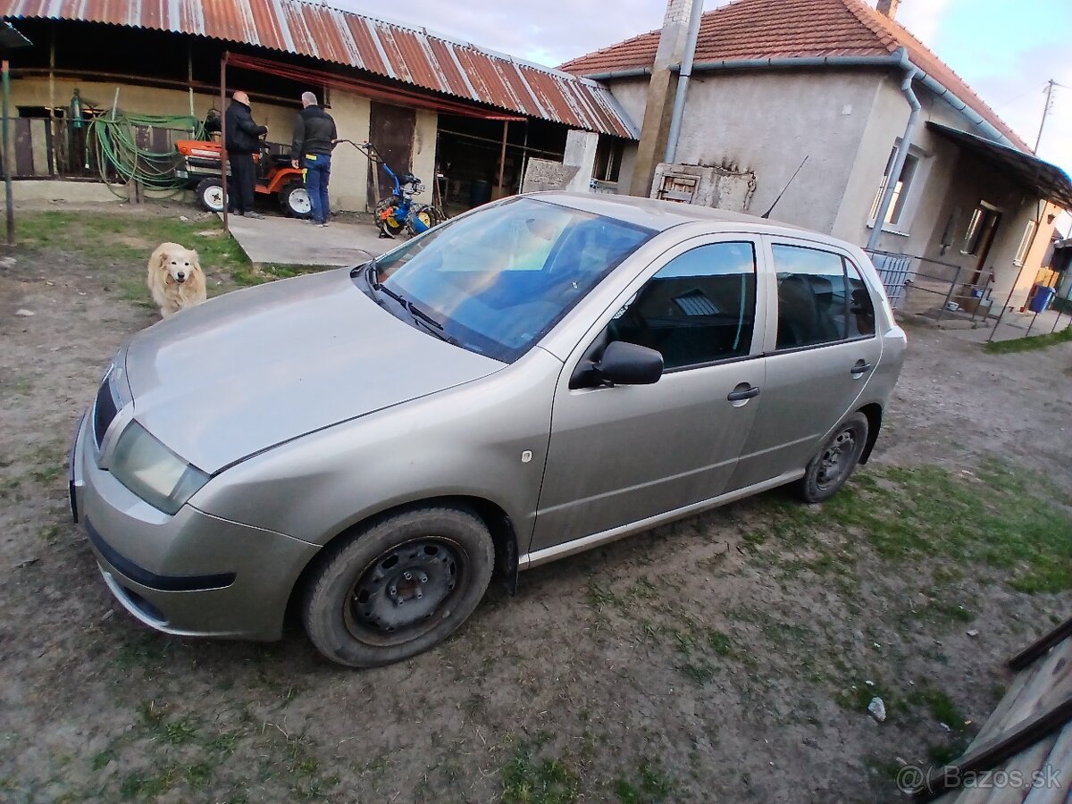 Předám ŠKODA FABIA - 3