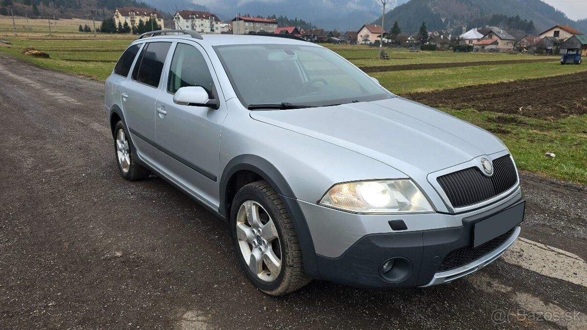 Skoda Octavia Scout - 3