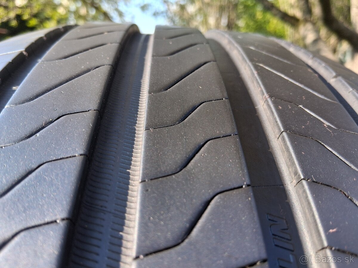 215/55 r17 letné pneumatiky - 3
