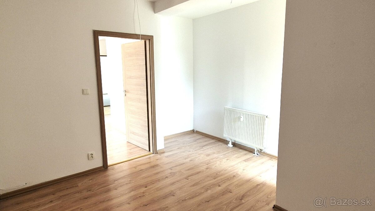 3 - izbový byt v strediskovej obci KURIMA - 3