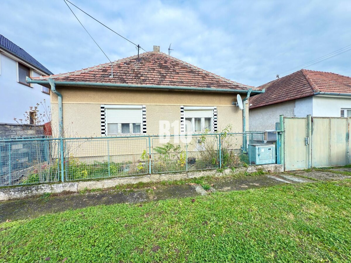 Rodinný dom s veľkým pozemkom v obci Čakajovce - 3