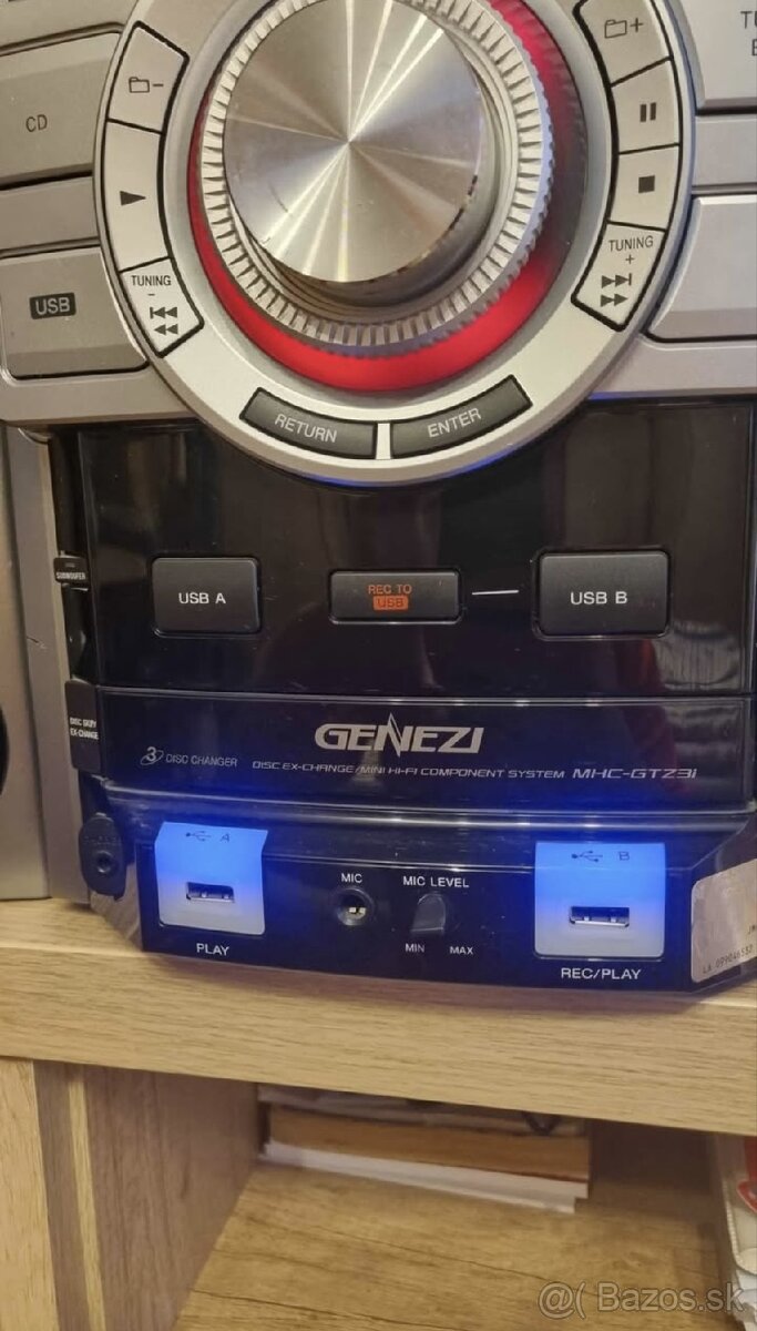 SONY MHC - GTZ3I 700W Hi-Fi
700 W Hi-Fi system - 3