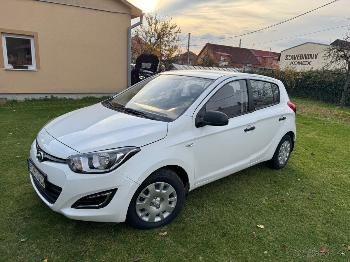 Hyundai i20 1.2 Benzín (2014) - 3