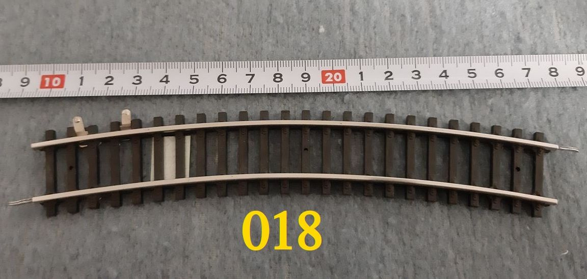 Vláčiky - koľaje PIKO H0 , U-profil, rôzne - 3