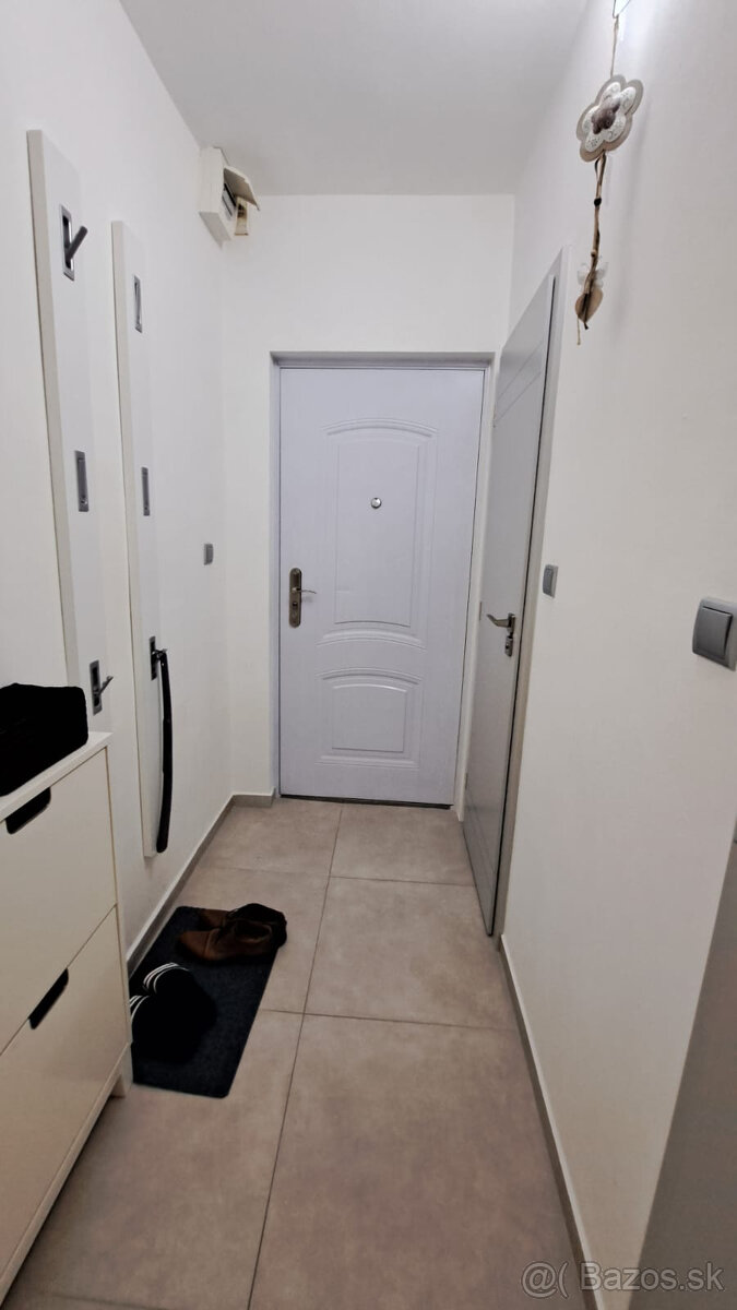 Prenájom krásneho 2-izbového bytu v Tatrách v blízkosti lesa - 3