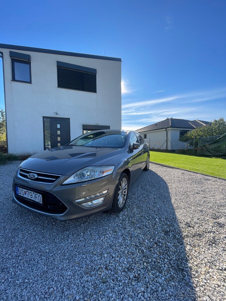 Ford Mondeo (2011) 2.0 TDCi Titanium Hatchback, 103kW - 3
