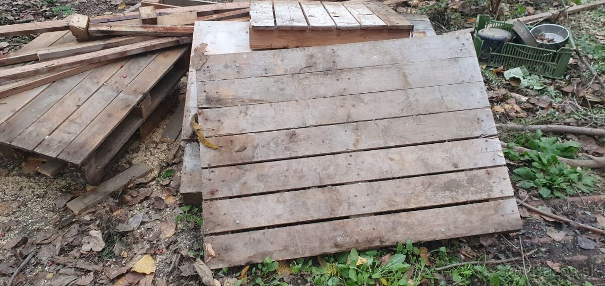 Železo, pletivo, drevo - 3