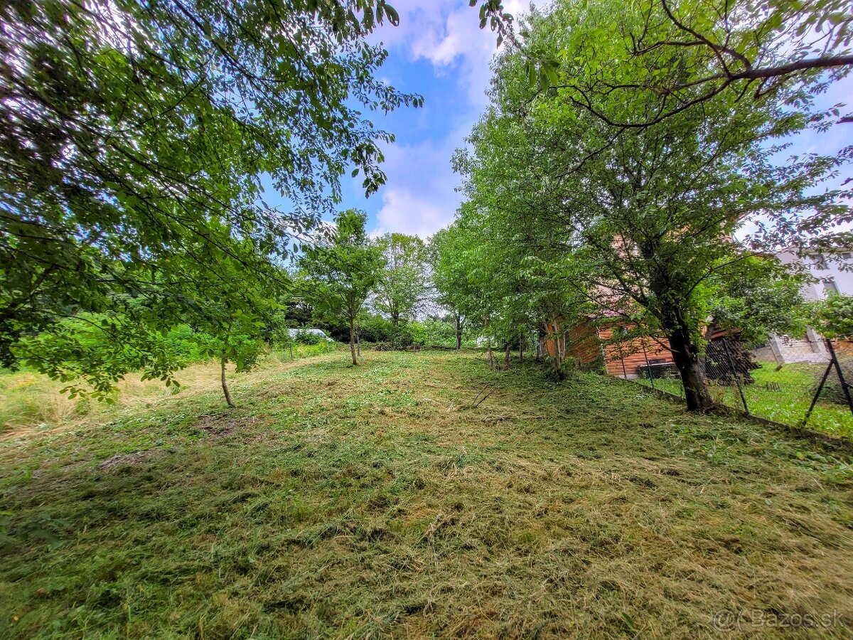 Stavebný pozemok 820 m2- Nová Bana - schválená VODA - 3