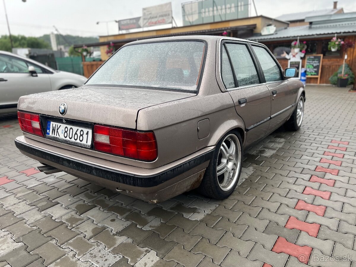 Bmw E30 325i sedan - 3