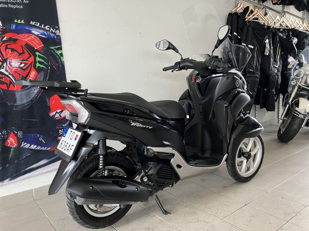 Yamaha Tricity 125 - 3