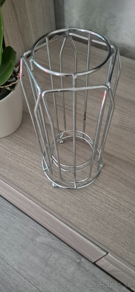 Predám stojan na kapsule dolce gusto - 3