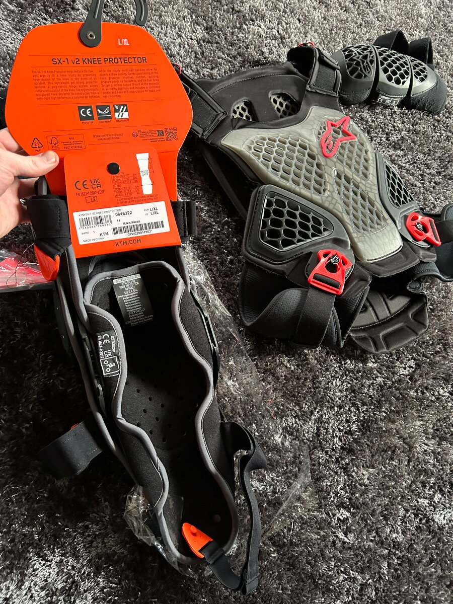 Alpinestars/ ktm chrániče SET - 3