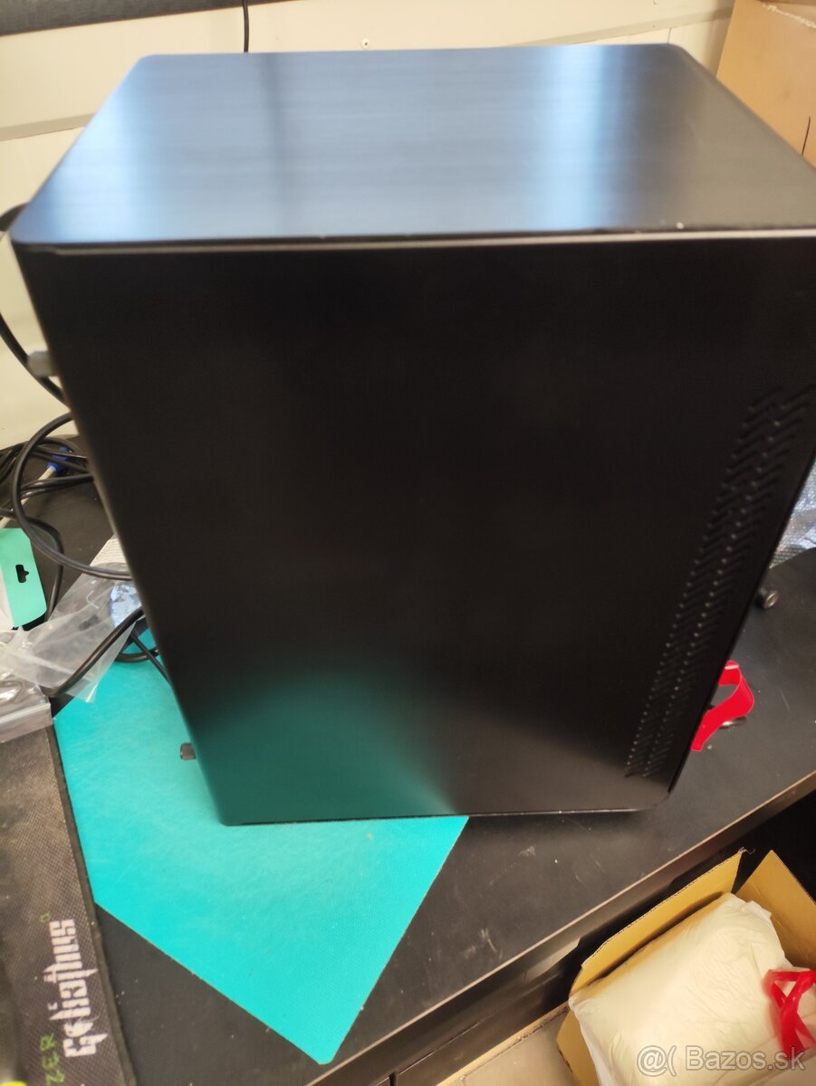 Kompaktny počítač - 3