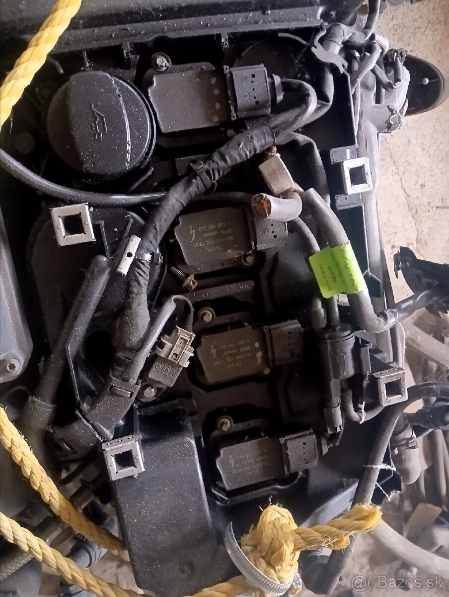 Mercedes motor 271 - 3