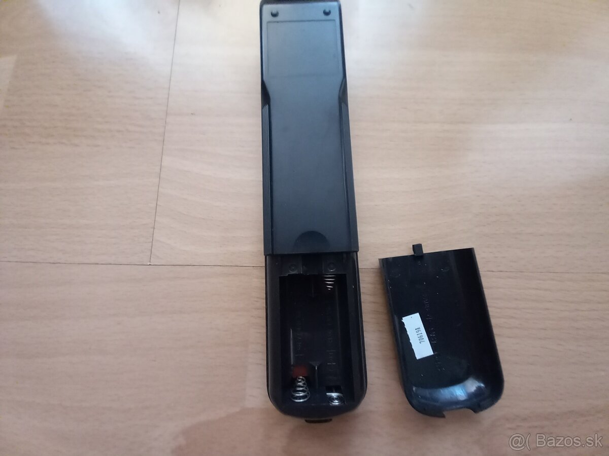 Predám originál diaľkový ovládač SONY - 3