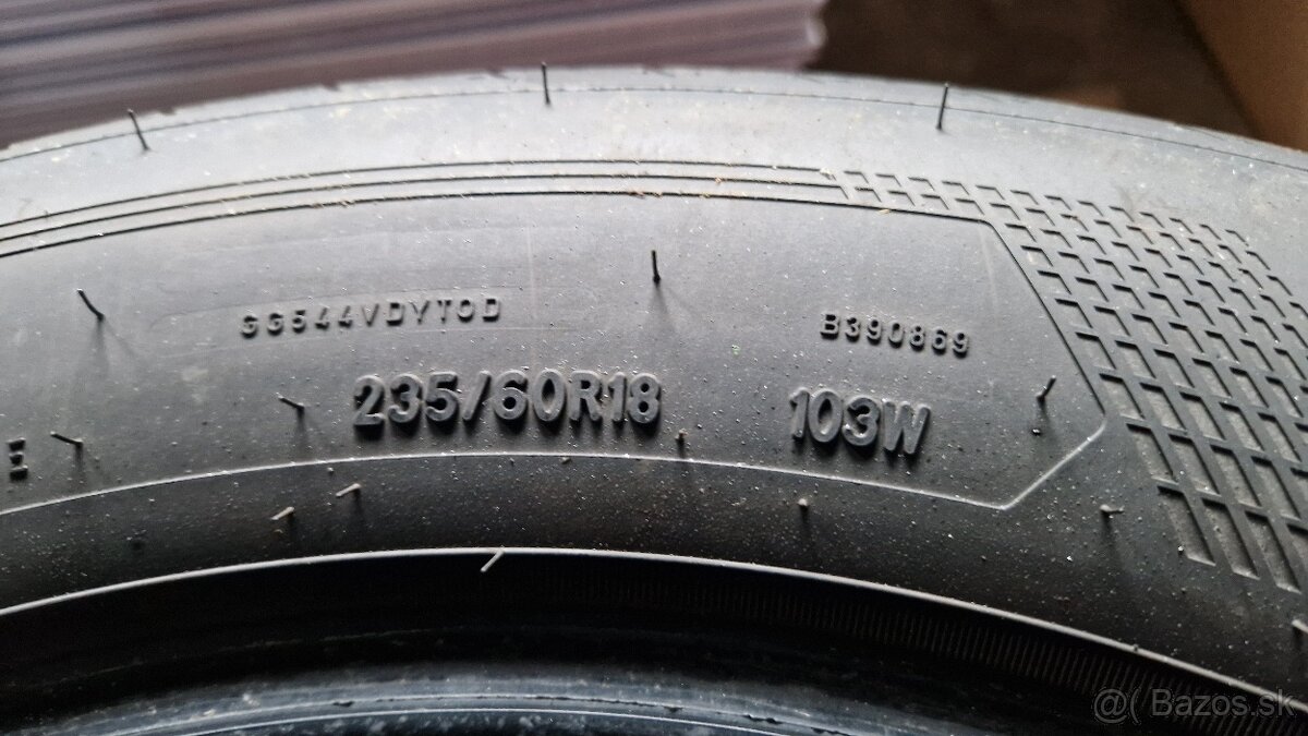 235/60r18 - 3