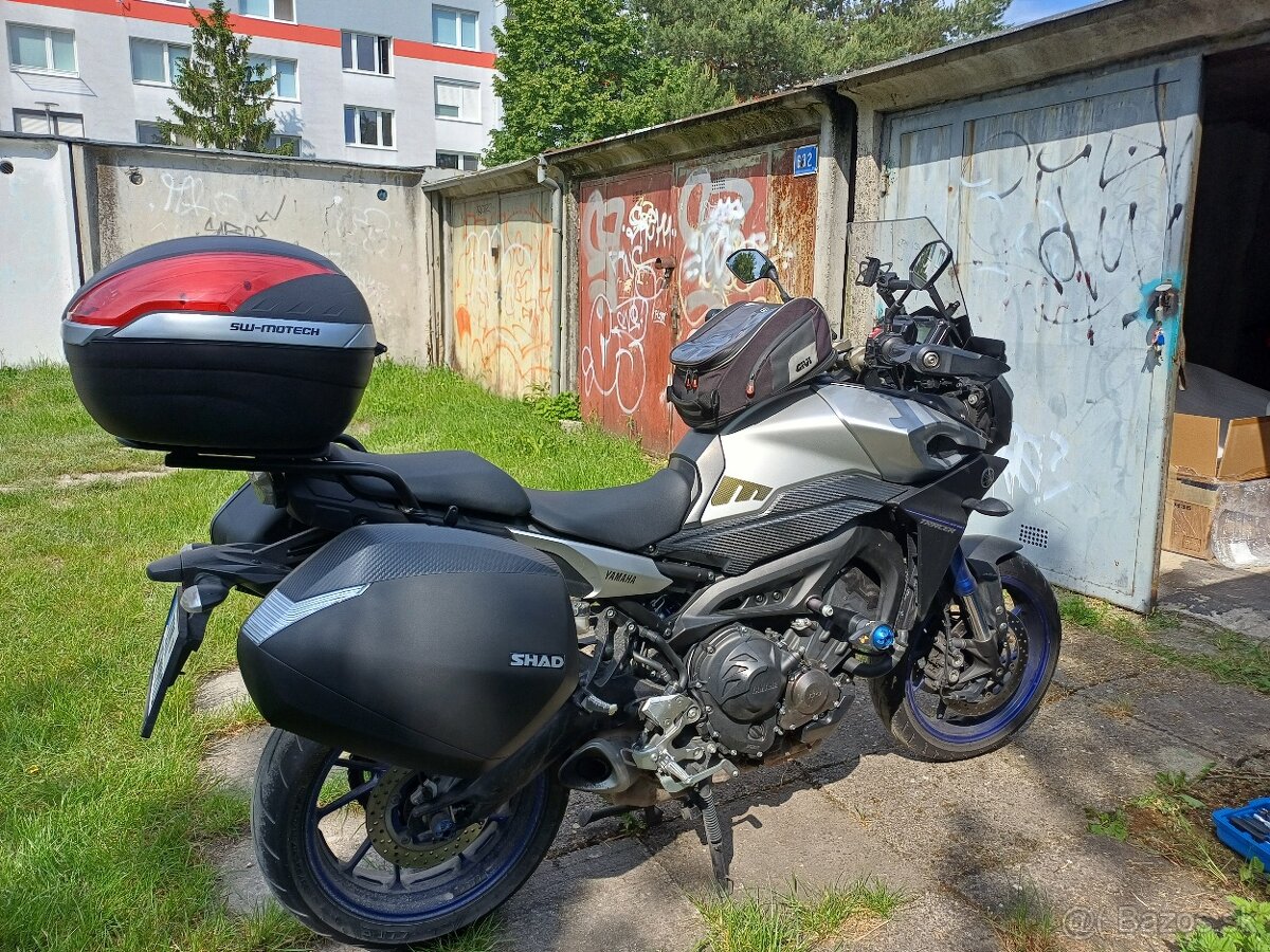 Yamaha MT09 Tracer 900 - 3