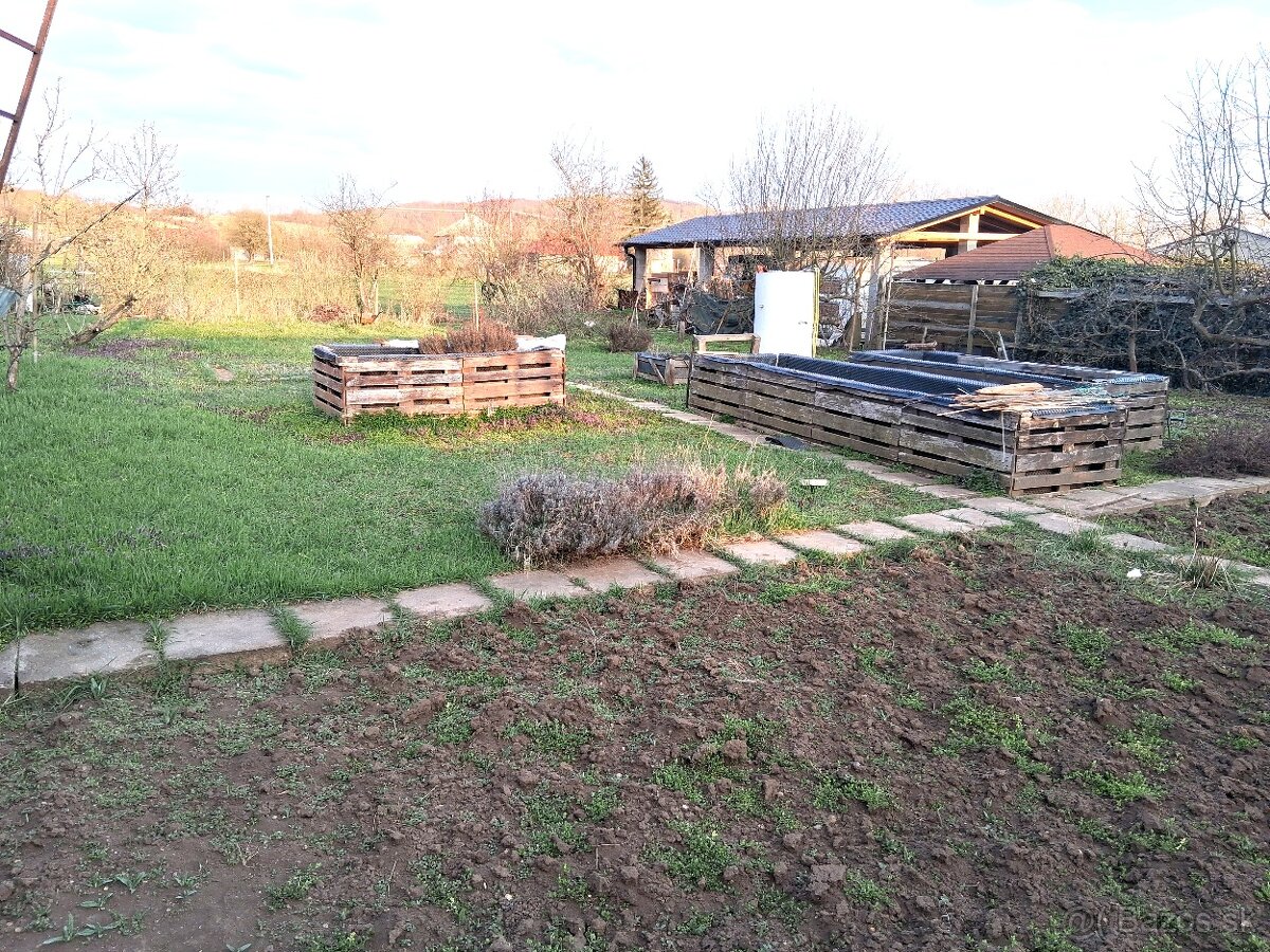 Stavebný pozemok Kiarov - 3