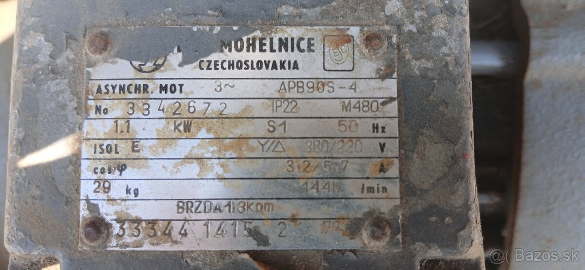 Elektromotor s prevodovkou - 3