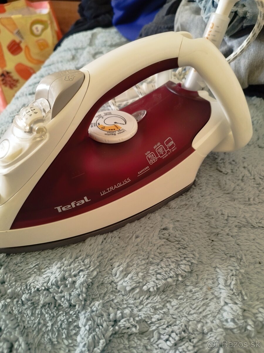 Žehlička Tefal Ultragliss-nová nepoužívaná+ochranný návlek - 3