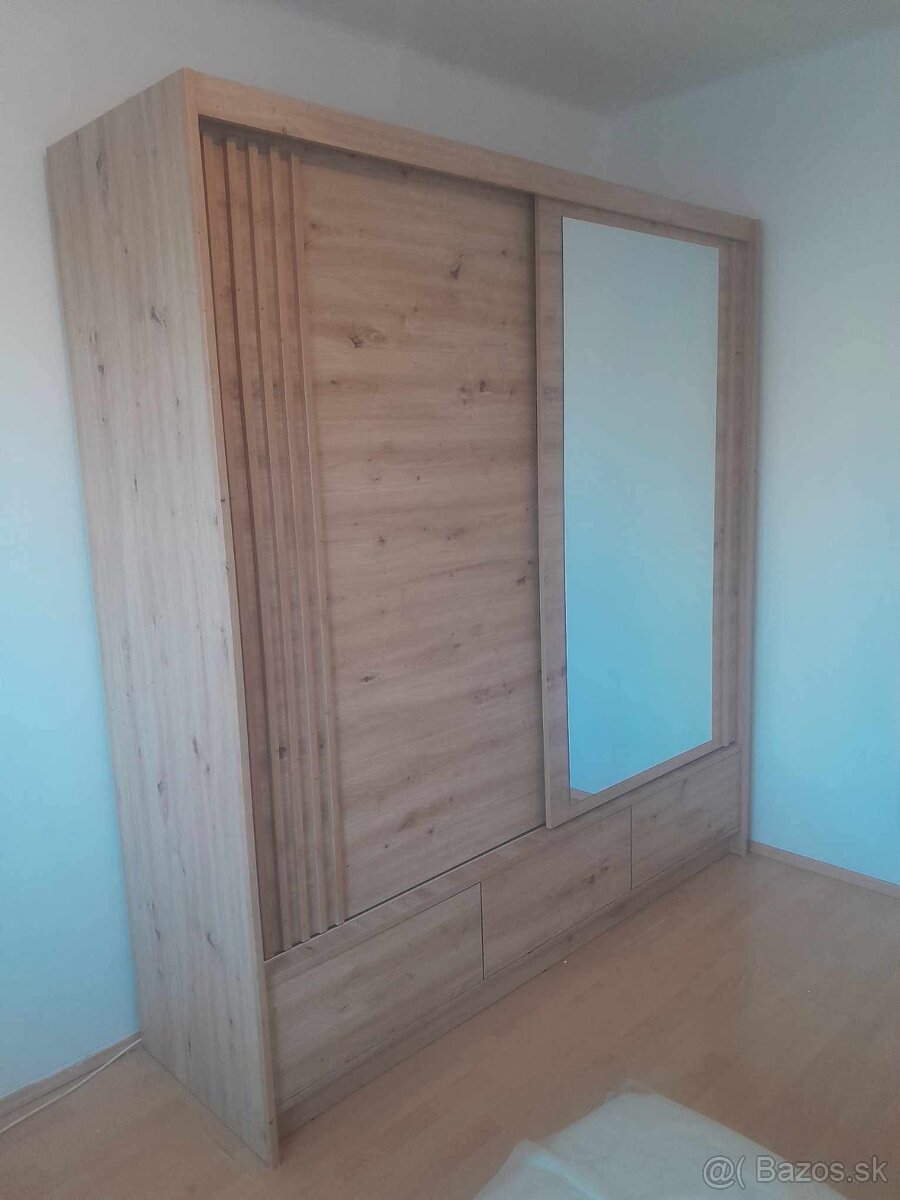 Preprava a montáž nabytku - 3